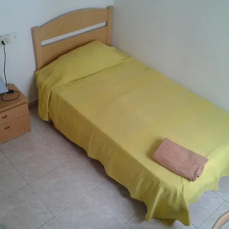 Hostel Falow *