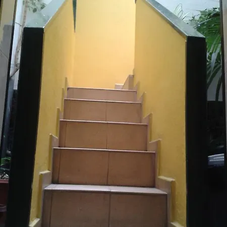 Albergue Falow *