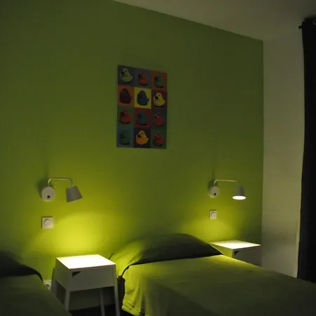 Albergue Falow *